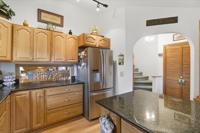 760 West Mountain Road, Shaftsbury, VT 05262