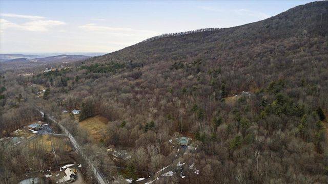 760 West Mountain Road, Shaftsbury, VT 05262