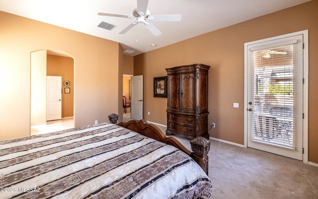 5080 W Coyote Gulch Loop, Marana, AZ 85658