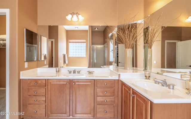 5080 W Coyote Gulch Loop, Marana, AZ 85658