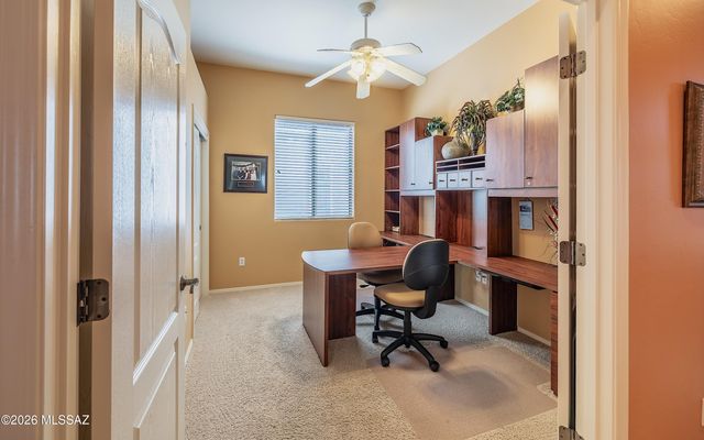 5080 W Coyote Gulch Loop, Marana, AZ 85658