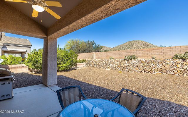 5080 W Coyote Gulch Loop, Marana, AZ 85658