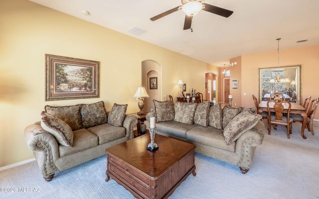 5080 W Coyote Gulch Loop, Marana, AZ 85658