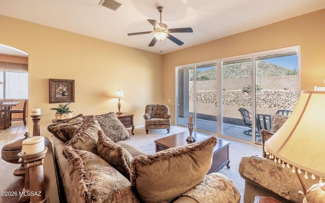 5080 W Coyote Gulch Loop, Marana, AZ 85658