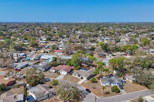 3010 GOLDEN RAIN DRIVE, Sarasota, FL 34232