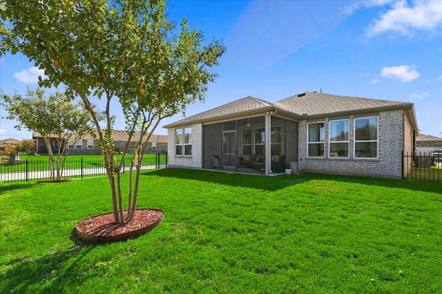 965 Memorial Drive, Little Elm, TX 76227