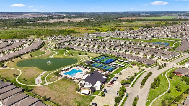 965 Memorial Drive, Little Elm, TX 76227