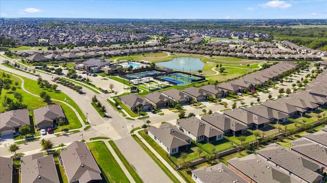 965 Memorial Drive, Little Elm, TX 76227