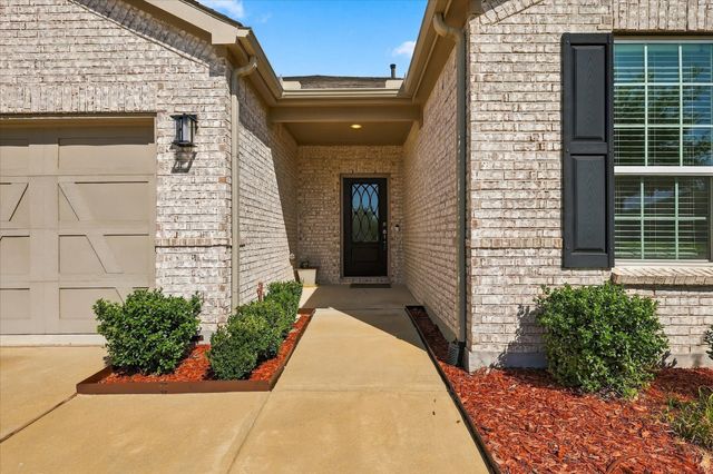 965 Memorial Drive, Little Elm, TX 76227