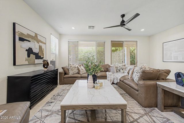 27322 N 53RD Drive, Phoenix, AZ 85083