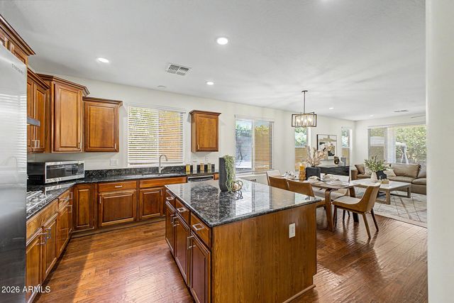 27322 N 53RD Drive, Phoenix, AZ 85083