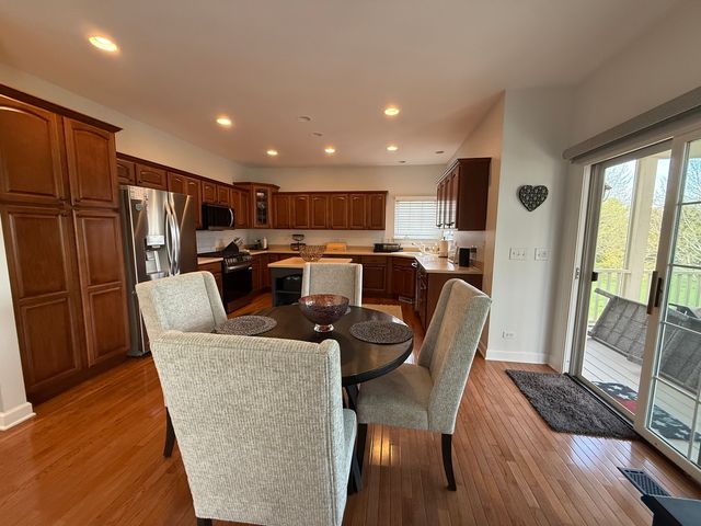 2019 Mallard Lane, Woodstock, IL 60098