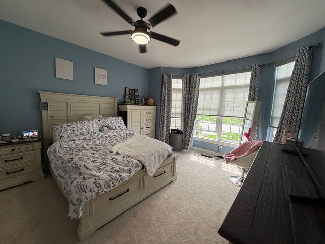 2019 Mallard Lane, Woodstock, IL 60098