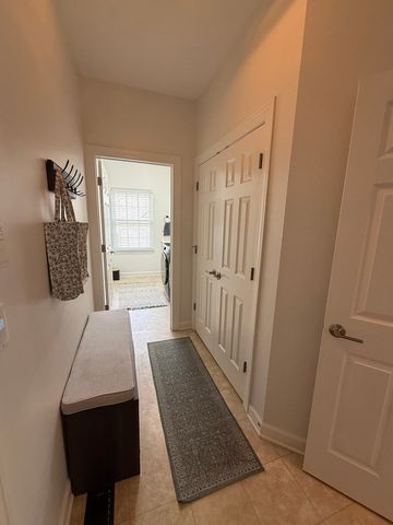 2019 Mallard Lane, Woodstock, IL 60098