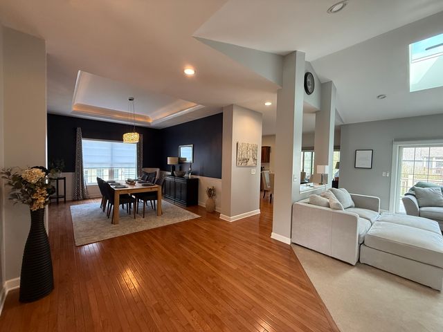 2019 Mallard Lane, Woodstock, IL 60098