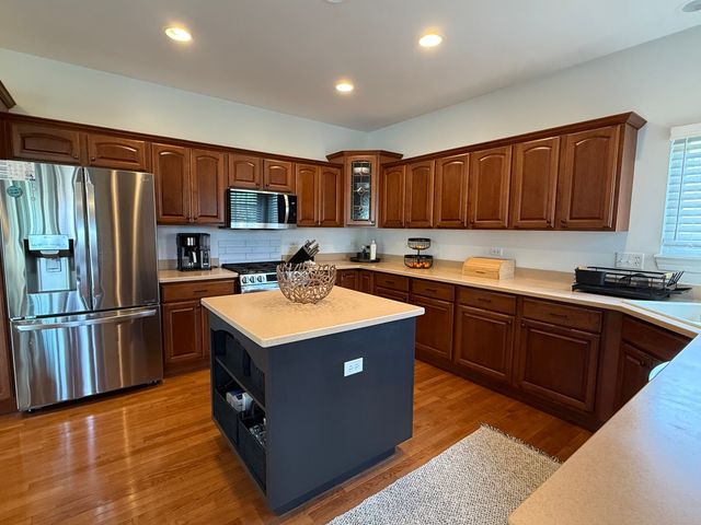 2019 Mallard Lane, Woodstock, IL 60098