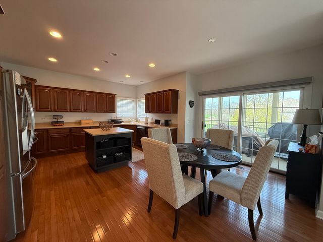 2019 Mallard Lane, Woodstock, IL 60098