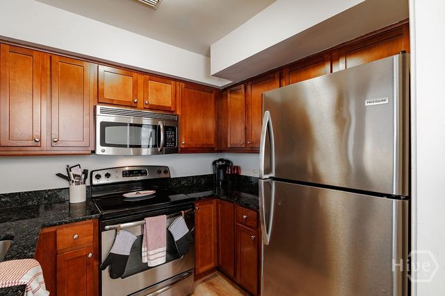 247 E Washington Street 207, Athens, GA 30601