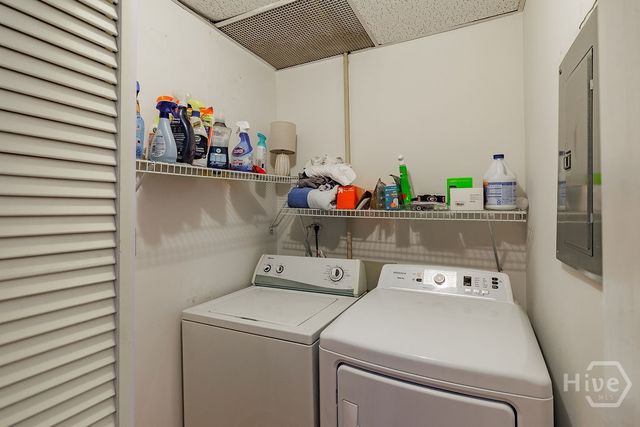 247 E Washington Street 207, Athens, GA 30601