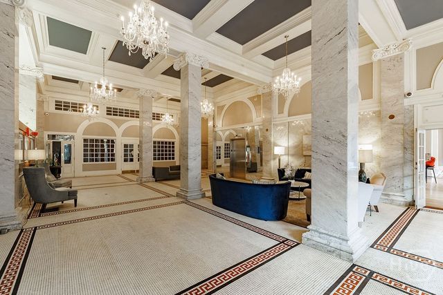 247 E Washington Street 207, Athens, GA 30601