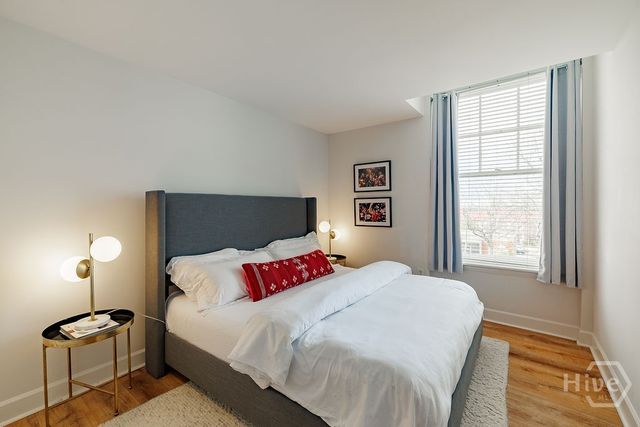 247 E Washington Street 207, Athens, GA 30601