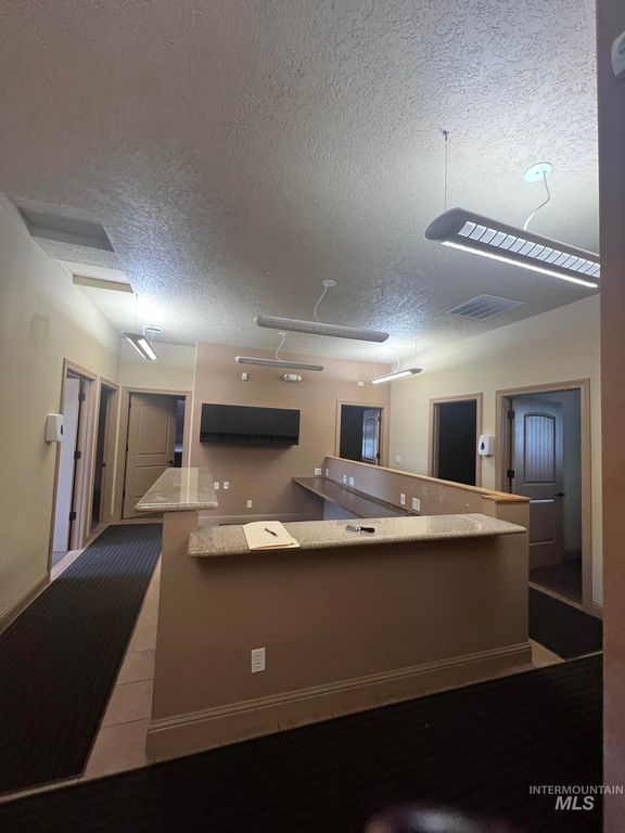 10108 West Overland 101, Boise, ID 83709 photo 4