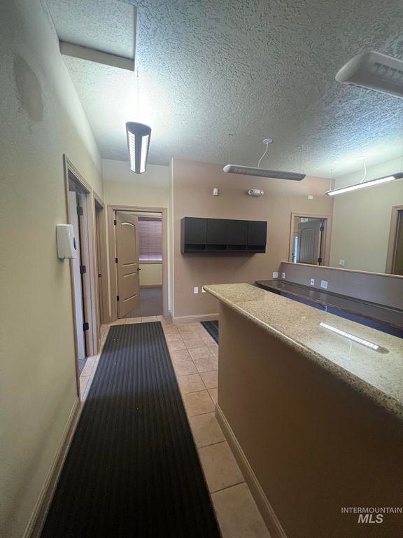 10108 West Overland 101, Boise, ID 83709 photo 5