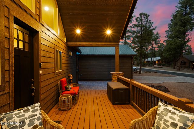 120 N RETREAT Drive, Show Low, AZ 85901