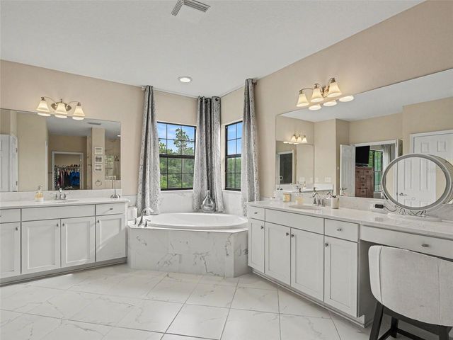 13817 MOONSTONE CANYON DRIVE, Riverview, FL 33579