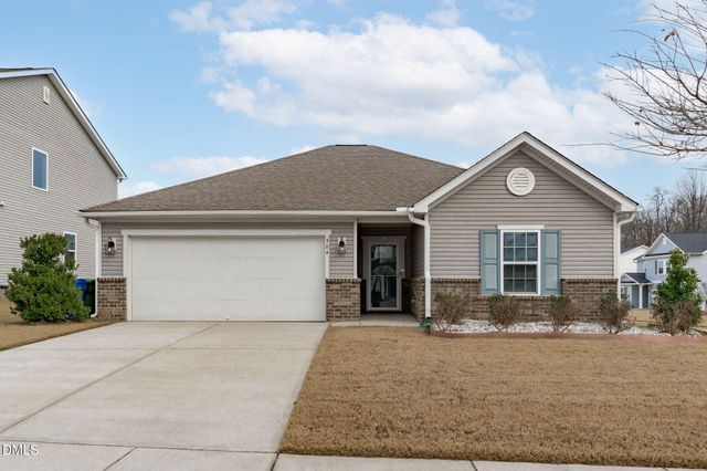 304 Willow Grove Lane, Fuquay Varina, NC 27526