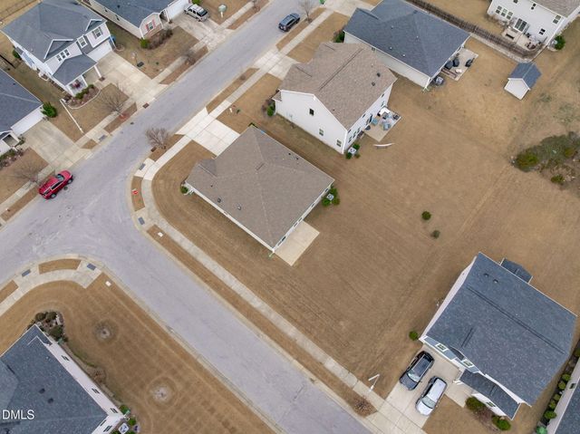 304 Willow Grove Lane, Fuquay Varina, NC 27526