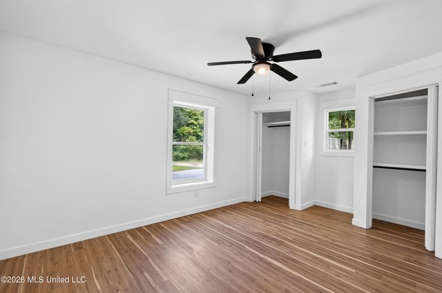 1305 Pine Street, Gulfport, MS 39507