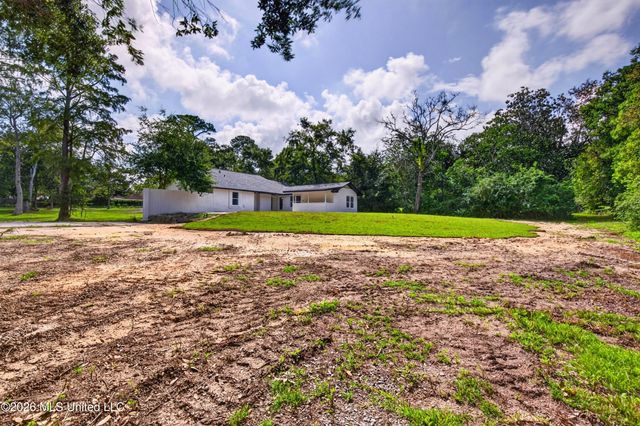 1305 Pine Street, Gulfport, MS 39507