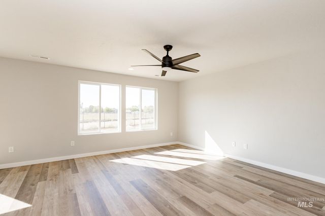 710 S Blackfoot Ave, Emmett, ID 83617