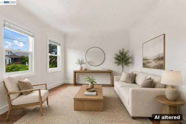 6414 Herzog St, Oakland, CA 94608
