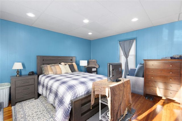 25 Kenyon Street, Providence, RI 02903