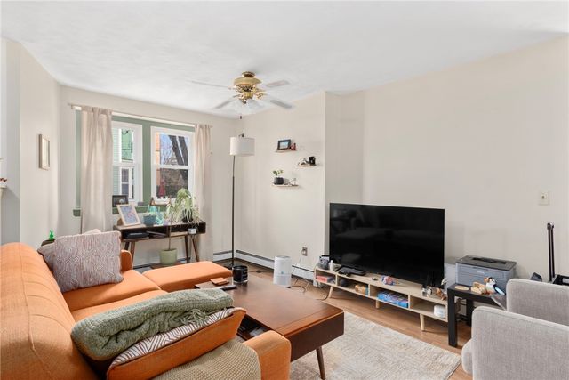 25 Kenyon Street, Providence, RI 02903