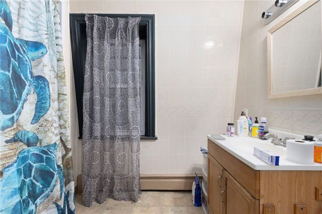 25 Kenyon Street, Providence, RI 02903