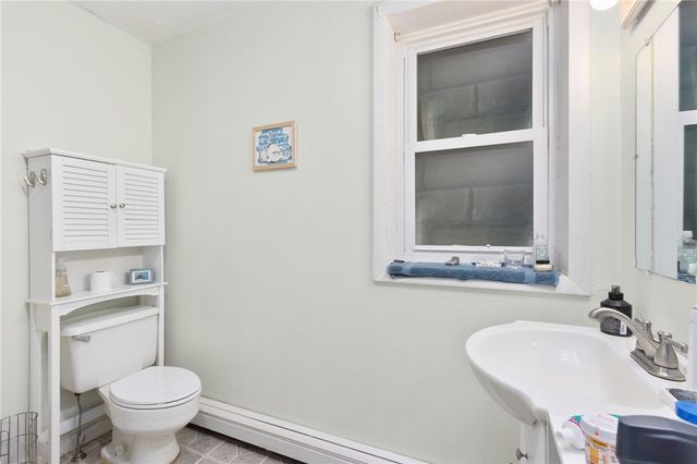 25 Kenyon Street, Providence, RI 02903