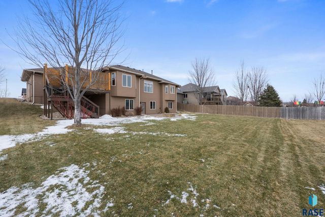 2412 S Purdue Ave Avenue, Sioux Falls, SD 57106