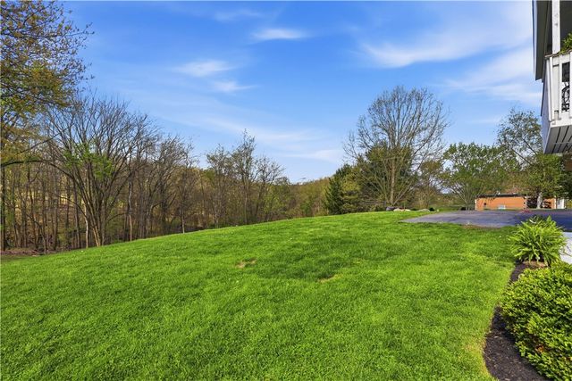 58 Canter Drive, Sewickley Hills Boro, PA 15143