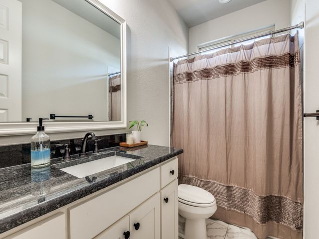 7430 Desert Willow Lane, Ovilla, TX 75154