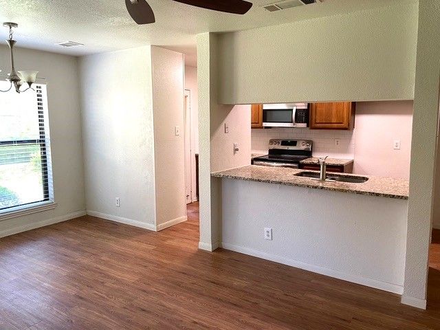 1109 Calico Lane 1810, Arlington, TX 76011