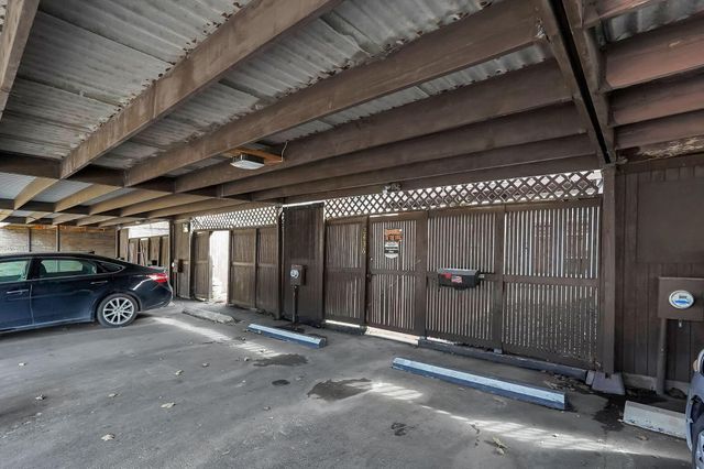 2436 Hardesty Drive S, S4, Columbus, OH 43204