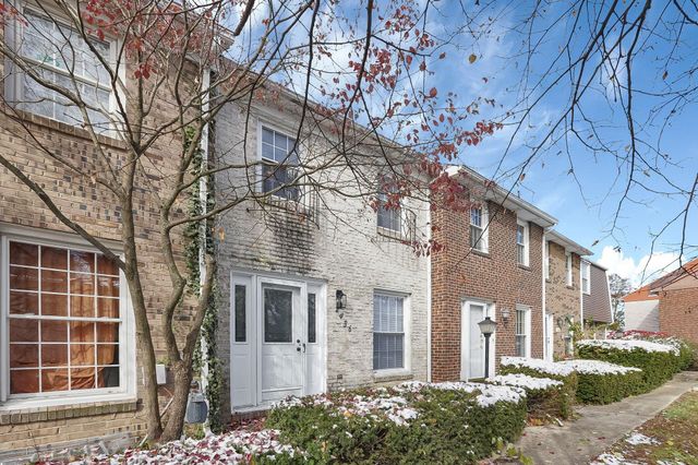 2436 Hardesty Drive S, S4, Columbus, OH 43204