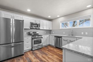 3320 10th Street, Lewiston, ID 83501