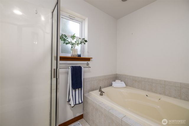 3602 W 8th Street, Anacortes, WA 98221