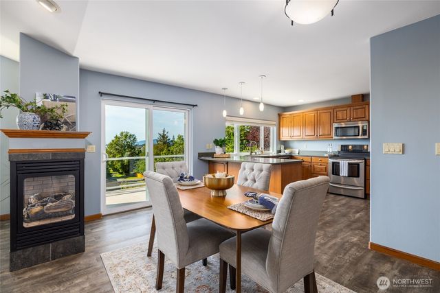 3602 W 8th Street, Anacortes, WA 98221