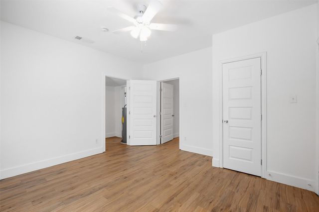 2222 W Bond Street, Denison, TX 75020