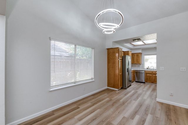 6342 N Selland Avenue, Fresno, CA 93711